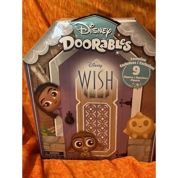 New Disney Doorables Wish Exclusive 9 Figures - Picture 2 of 5